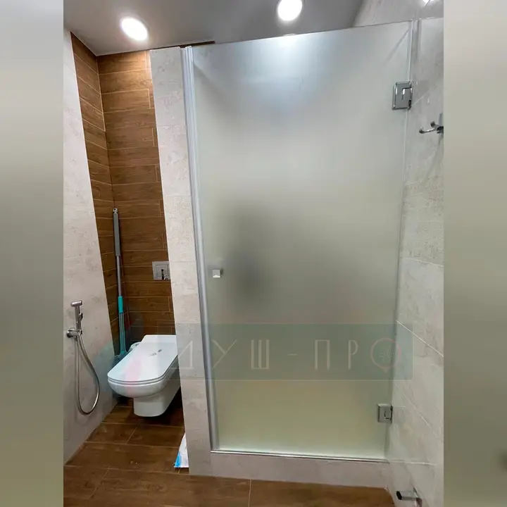 Дверь в проём